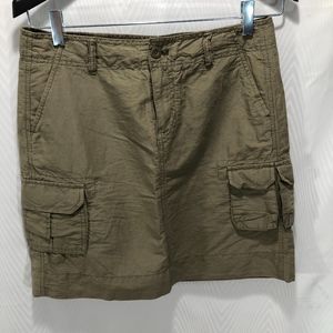 Gap Army Green Cargo Skirt.  Size 4.